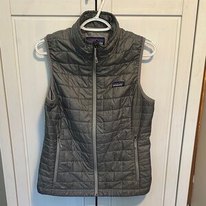 Patagonia Women's Nanopuff Vest, size M, gray/silver